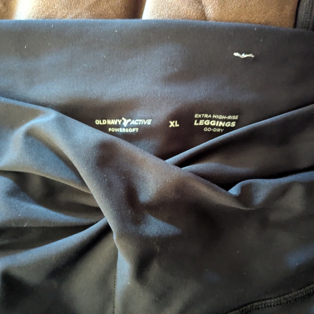 Old Navy Ultra High Rise Go Dry Legging - Size XL